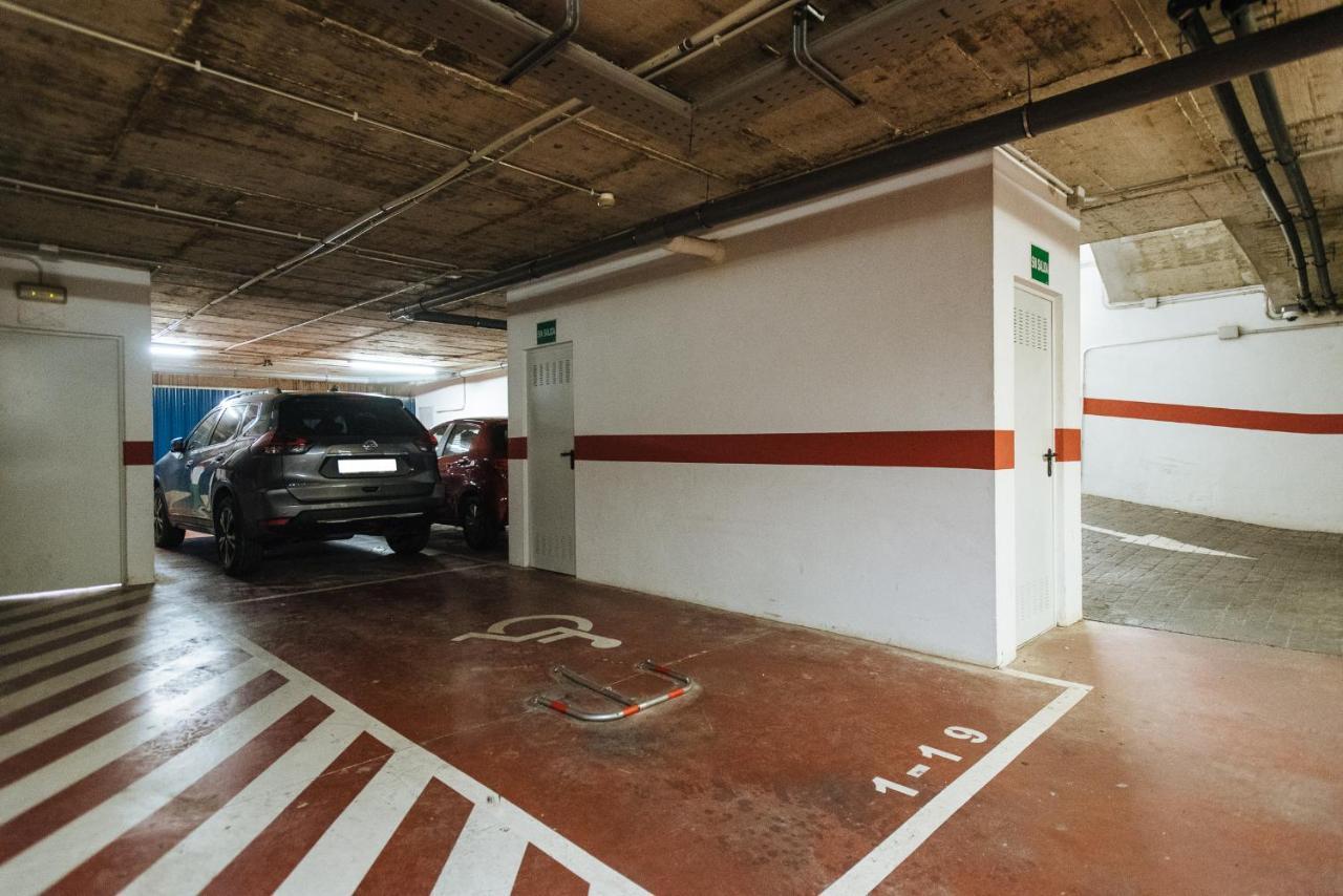 Apartamento Puerta Real - Free Parking Sevilla Kültér fotó