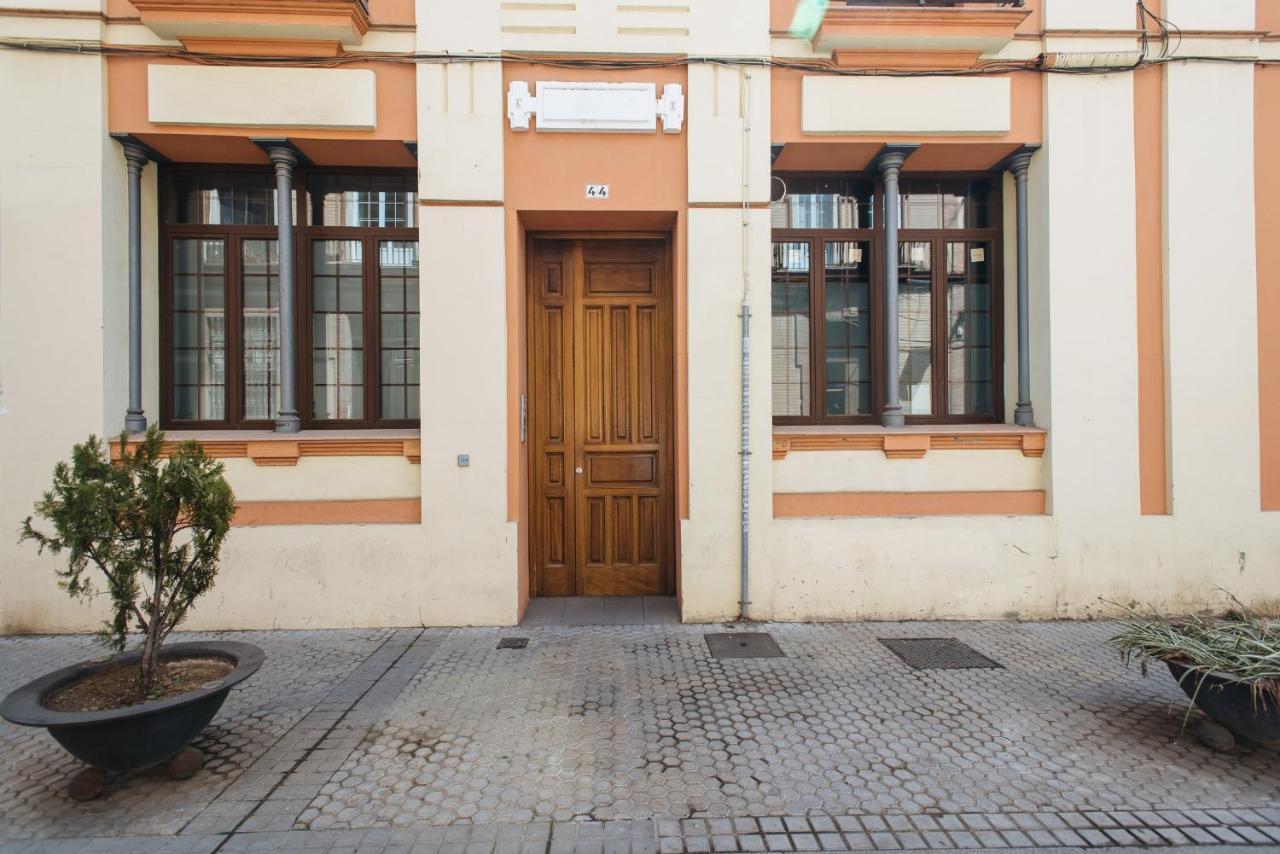 Apartamento Puerta Real - Free Parking Sevilla Kültér fotó