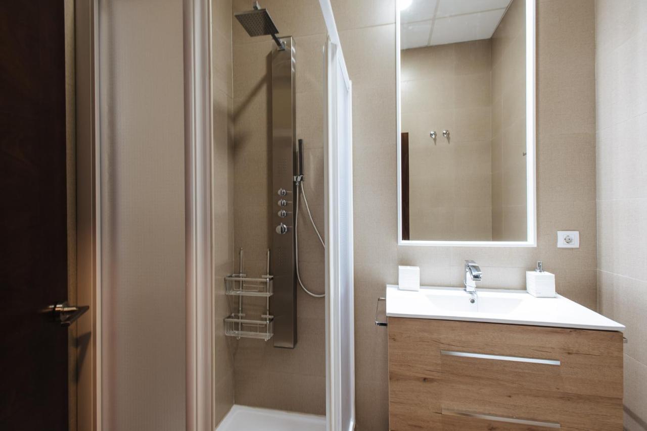 Apartamento Puerta Real - Free Parking Sevilla Kültér fotó